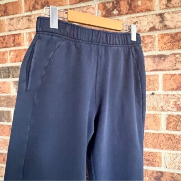 Lululemon * Scuba Mid-Rise Jogger Pants EUC 2024 - Picture 12 of 16